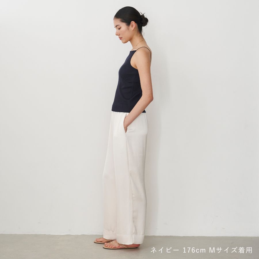 lounge WRAY カップインスクエアキャミソール ネイビー