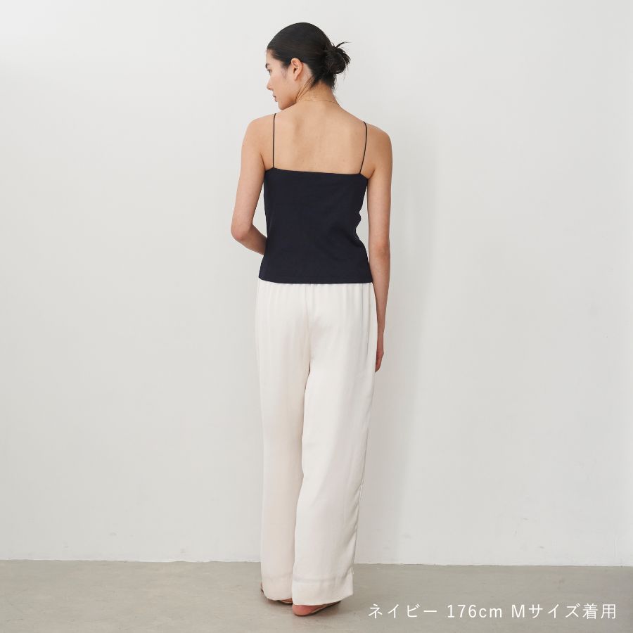 lounge WRAY カップインスクエアキャミソール ネイビー